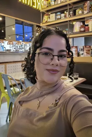 Grace Kouki SA23BE får Young Women in Leadership Award 2025