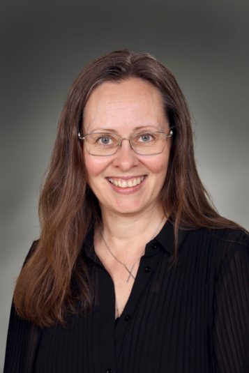Porträttfoto av Hanna Johnson