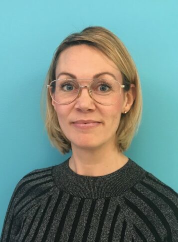 Porträttfoto av Jessica Jerbi