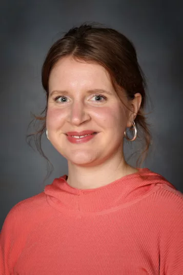 Porträttfoto av Fanny Linnros