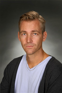 Porträttfoto av Robert Kenndal