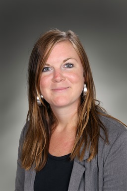 Porträttfoto av Stina Granath