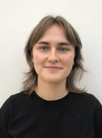 Porträttfoto av Tilde Runnquist